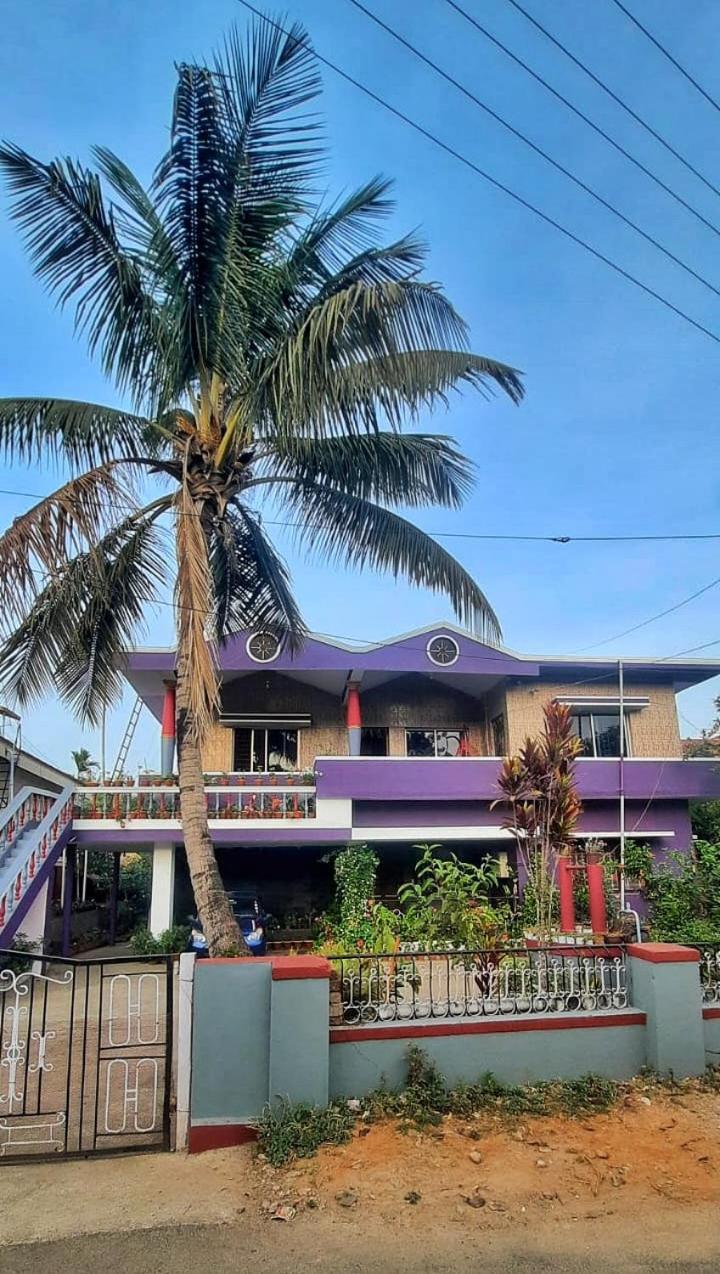 Royal Palm Homestay 马迪凯里 外观 照片