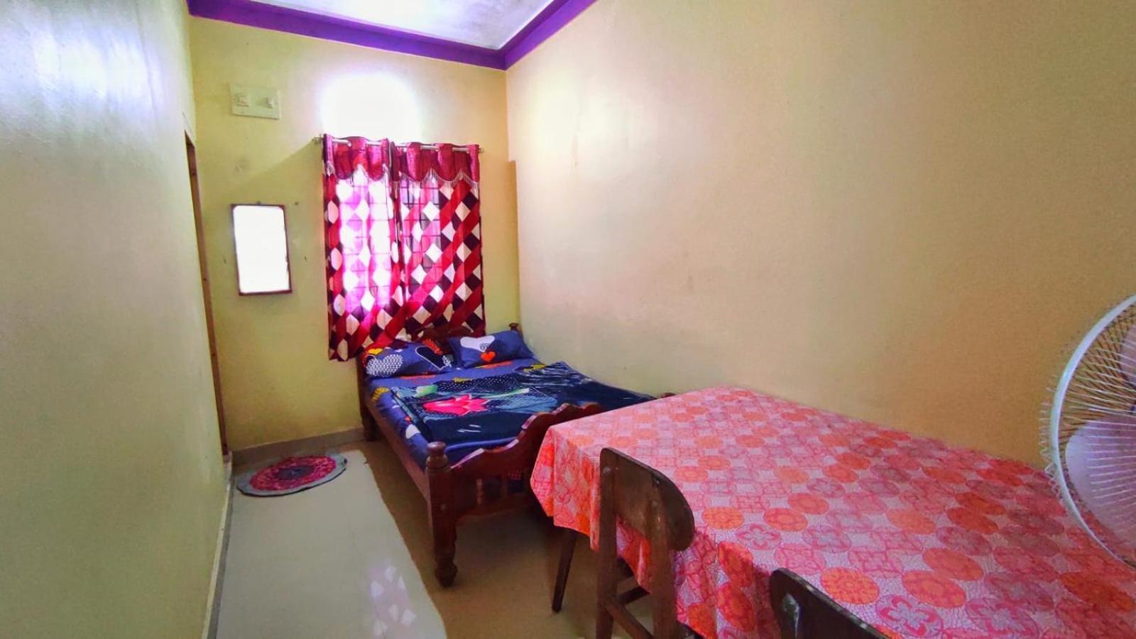 Royal Palm Homestay 马迪凯里 外观 照片